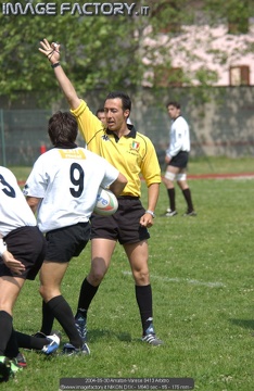 2004-05-30 Amatori-Varese 0413 Arbitro